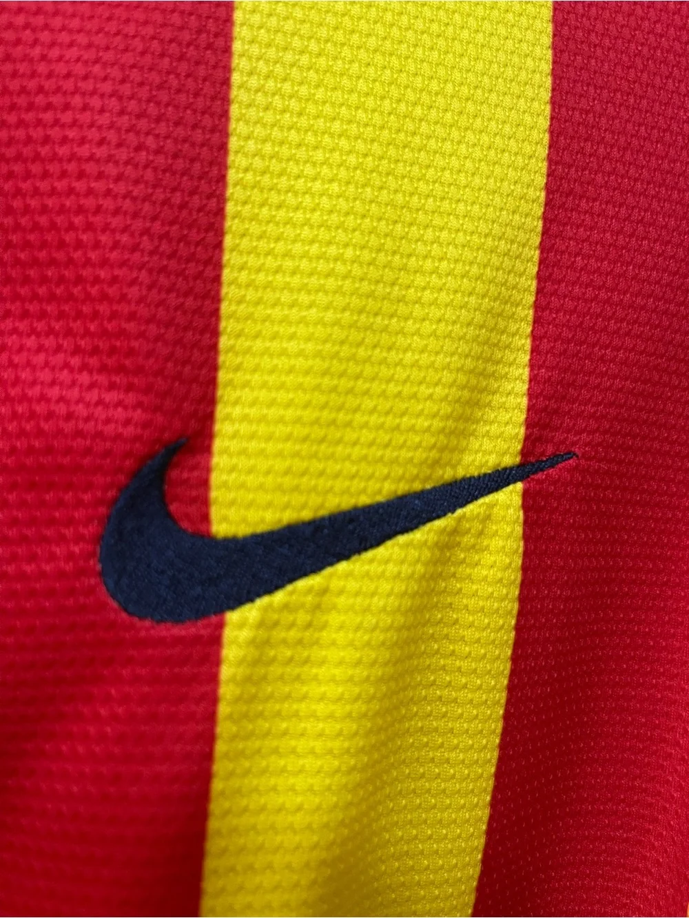 Nike Men’s Long-Sleeve FC Barcelona 2013/14 Neymar Jr #11 Away Shirt, Size L